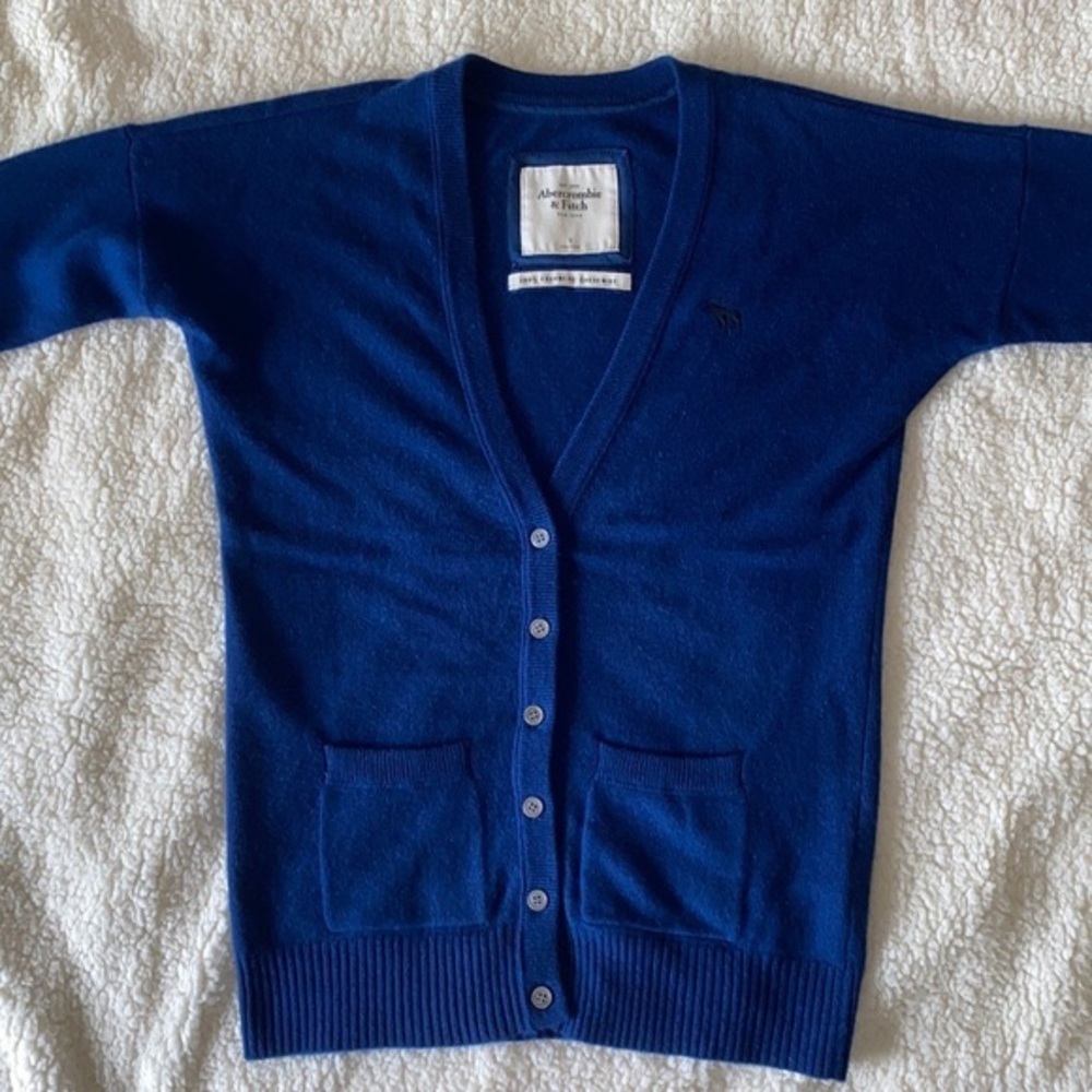 ABERCROMBIE & FITCH 100% Cashmere cardigan